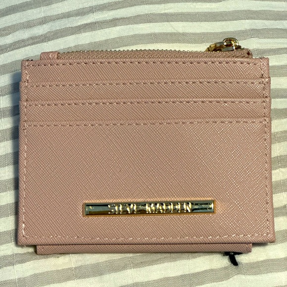 Steve Madden simple wallet- new never used - Picture 2 of 4